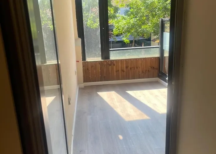 Piemonte Τίρανα