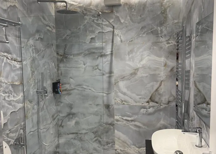 Ξενοδοχείο Piemonte 3*