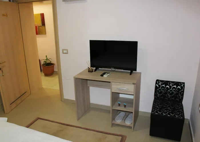 Piemonte Ξενοδοχείο Τίρανα