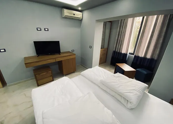 Ξενοδοχείο Piemonte