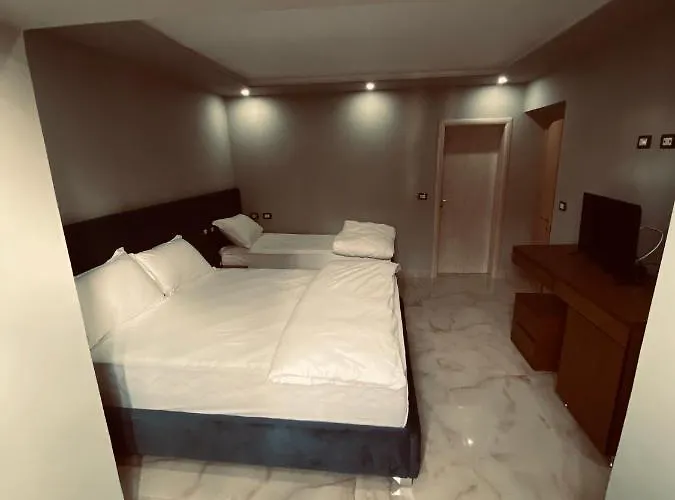 Piemonte Ξενοδοχείο Τίρανα